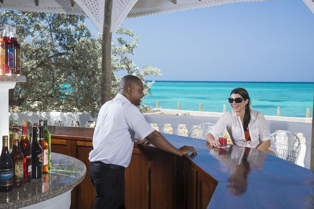 Seagarden Beach Resort Montego Bay Exteriér fotografie